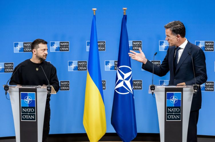 Zelenski, discuții cu secretarul general al NATO și șefa Comisiei Europene - 1-1764584790.jpg
