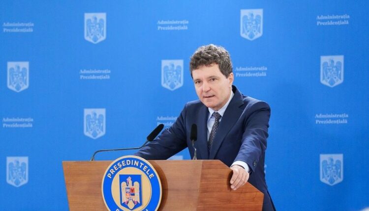 Nicuşor Dan: "România este o ţară coruptă şi românii au dreptate când spun că sunt revoltaţi"