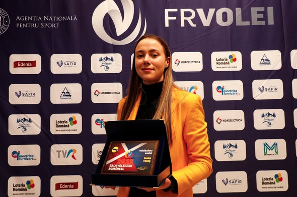 Gala Voleiului Românesc: Bela Bartha și Diana Vereș, cei mai buni jucători ai anului 2025 - 1-1765261264.jpg