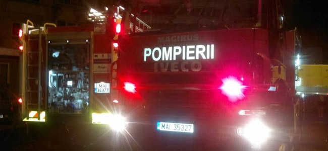 Incendiu la o anexă gospodărească în localitatea Dunăreni - 1-1765479917.jpg