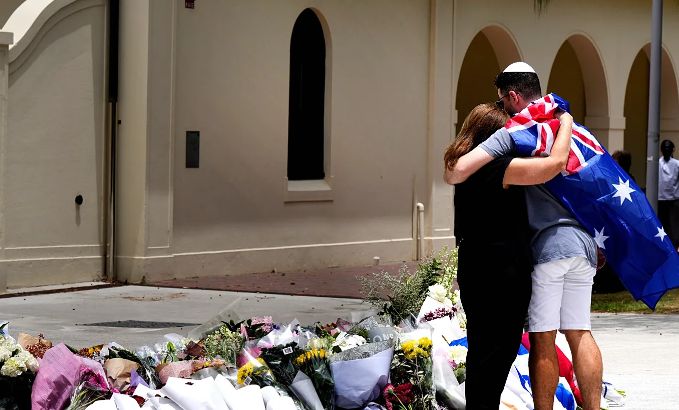 Premierul Anthony Albanese: „Atacul de la Sydney pare motivat de ideologia Statului Islamic“ - 1-1765876092.webp