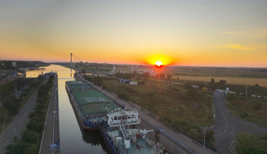 Doliu la Administrația Canalelor Navigabile. A murit șeful ecluzei Agigea - 1-1766324446.webp