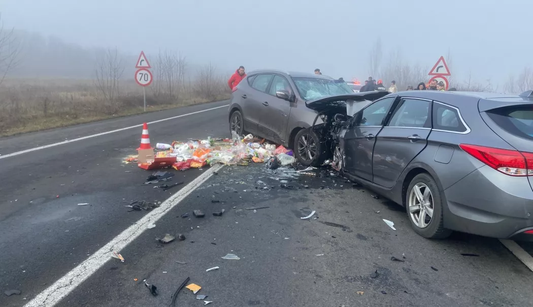 Un şofer și-a pierdut viața pe loc, după ce s-a izbit frontal de o altă maşină - 1-1766335109.webp