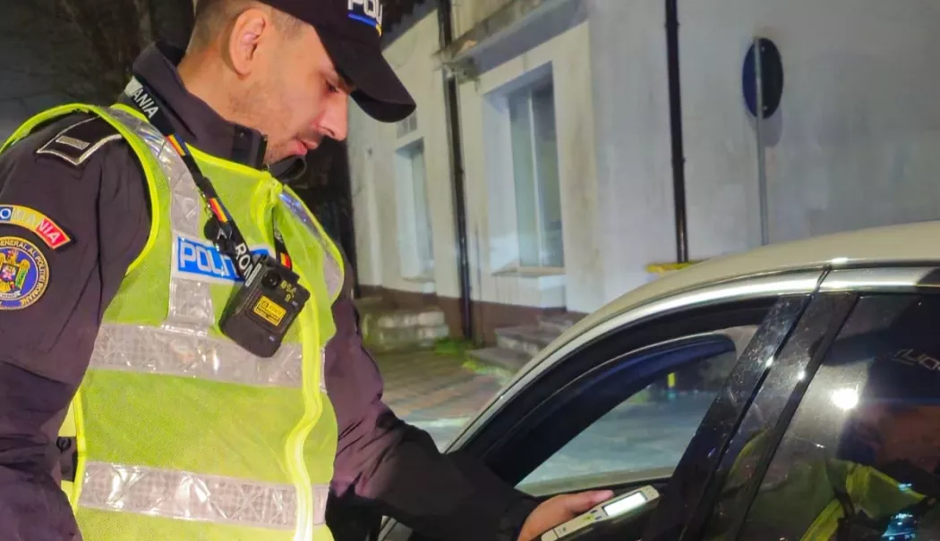 Șoferi fără permis și sub influența alcoolului, depistați de polițiști în Constanța, în a doua zi de Crăciun - 1-1766828948.webp