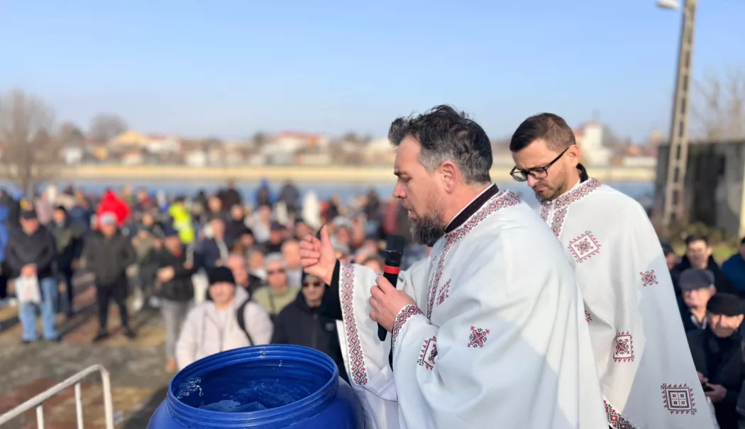 Bobotează cu credință și curaj la Medgidia. Campion mondial, câștigător al ritualului Sfintei Cruci