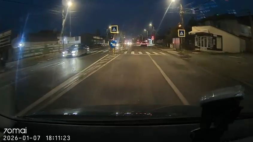 UPDATE Accident grav în Tuzla. Biciclist lovit de mașină, preluat inconștient de ambulanță