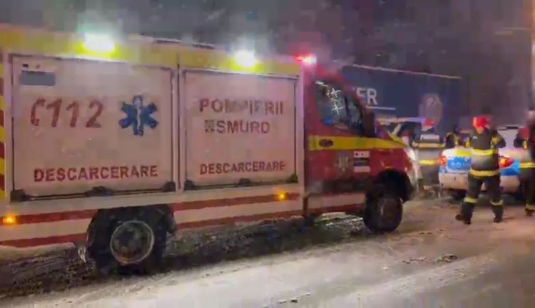 Accident rutier în Constanța. Bărbat de 75 de ani, rănit după coliziunea dintre un autoturism și un camion