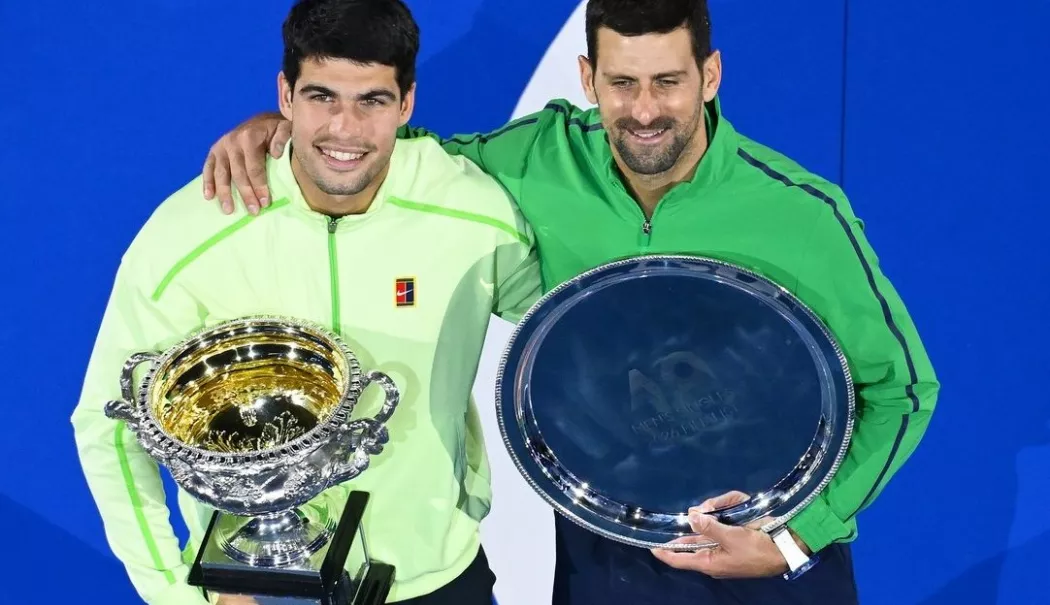 Tenis: Carlos Alcaraz l-a învins pe Novak Djokovic și a cucerit primul său trofeu la Australian Open - 1-1769957667.webp