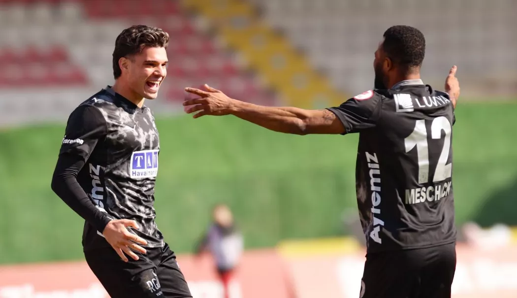 Fotbal: Ianis Hagi a reușit o „dublă“ pentru Alanyaspor, în Cupa Turciei - 1-1770216216.webp