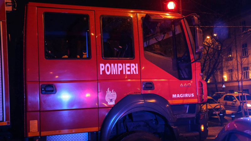 Încă un incendiu la Năvodari: tablou electric cuprins de flăcări într-un bloc de locuințe - 1-1770410761.webp