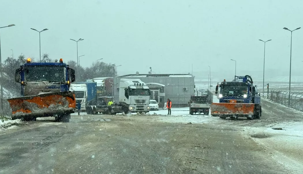 S-a întors iarna! Cum se circulă pe drumurile din portul Constanța