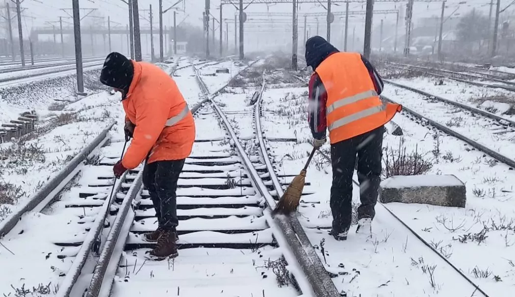 SRCF Constanța: Circulația pe calea ferată în condiții de iarnă, cu restricții de viteză