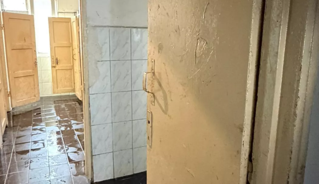 Condiții insalubre găsite la căminul Uniunii Județene a Cooperației de Consum Constanța - 1-1773670772.webp