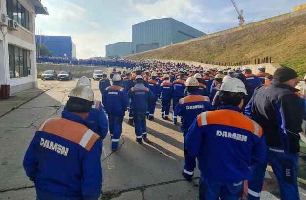 Protest spontan la Șantierul Naval Damen Mangalia. Muncitorii au oprit lucrul - 1-1773905857.webp