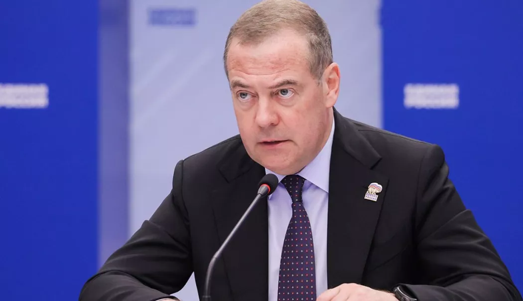 Dmitri Medvedev pune la îndoială adecvarea SUA de a juca rolul de mediator în conflicte - 1-1777548871.webp