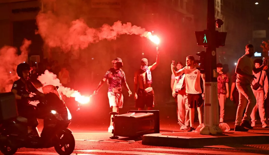 Violențe după finala Champions League. Peste 400 de arestări și mai mulți polițiști răniți în Franța