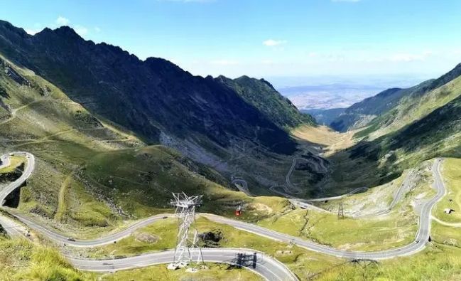 CNAIR: S-a redeschis circulația rutieră pe Transfăgărășan! - 1-1781262185.webp
