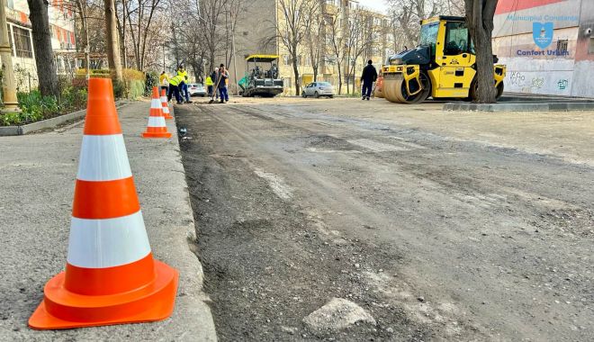 Se lucrează pe strada Adamclisi. Restricții totale de trafic