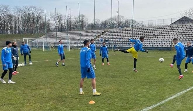 10 echipe în bătălia pentru promovare. FC Farul, la mâna rezultatelor - 10-1616770244.jpg