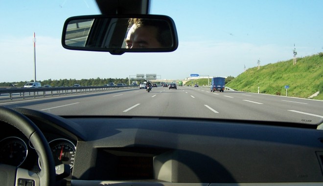 Prins cu peste 216 km/h pe A3! Ce au făcut polițiștii - 1008392-1397996292.jpg