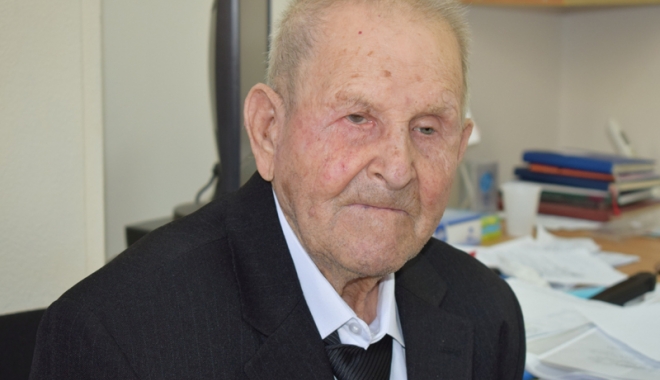 100 de ani de viață. Povestea veteranului care a luptat în Al Doilea Război Mondial - 100deani1-1490976038.jpg