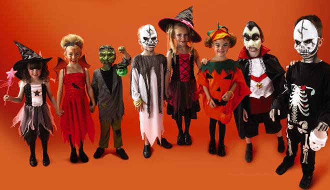 Cum celebrează elevii din CONSTANȚA sărbătoarea de Halloween - 100deelevi-1414741777.jpg