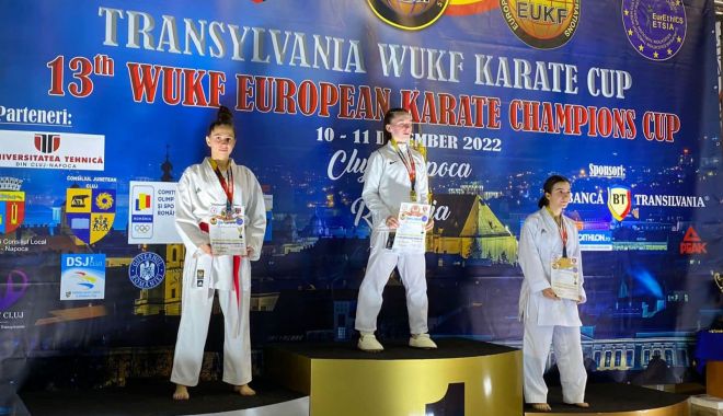 Teodora Fuduli, două medalii la Transylvania WUKF Karate Cup - 11-1671362018.jpg