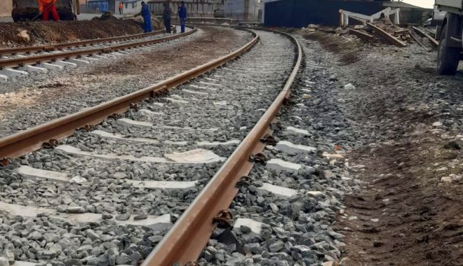Portul Constanţa: Lucrări de stabilizare a versantului în zona de siguranţă a căii ferate nr. 9 - 11-1684156034.jpg