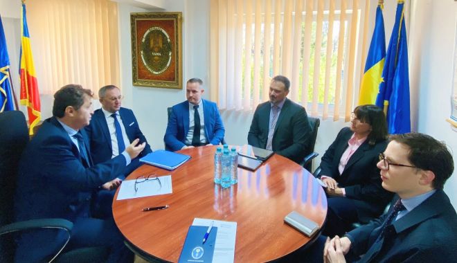 Serviciul Vamal al Statelor Unite ale Americii trimite un consultant în Portul Constanţa - 11-1701180167.jpg