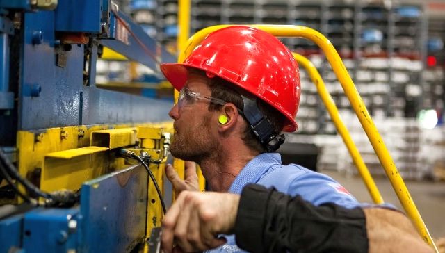 Inflaţie, producţie industrială, finanţe. INFO economic - 11-1741873011.jpg
