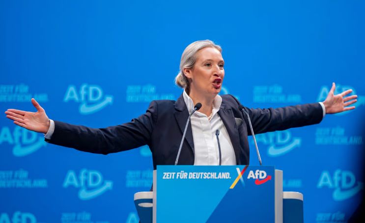 Germania: Lidera AfD spune că discuţia despre interzicerea partidului său îi aminteşte de perioada nazistă - 11-1751798793.jpg