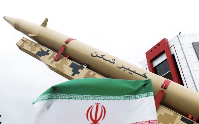Program nuclear: Negocierile dintre Iran şi europeni vor fi reluate marţi, la Geneva - 11-1756127121.jpg