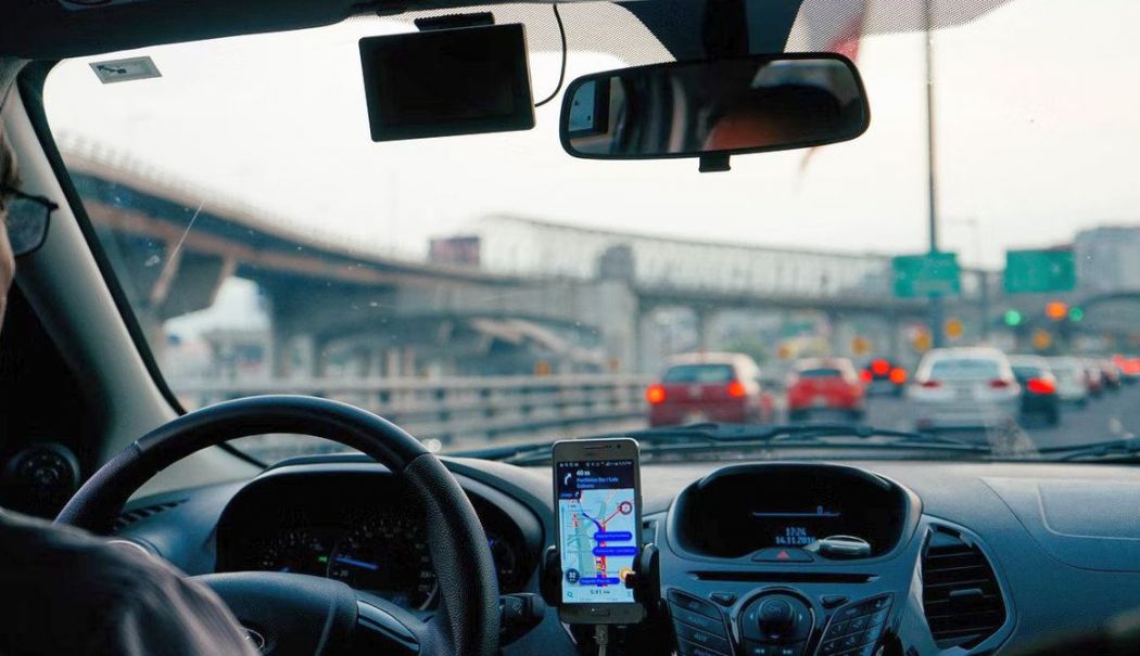 Schemă de evaziune fiscală în domeniul transportului alternativ. Prejudicii de peste 266 milioane de lei - 11-1758549154.jpg