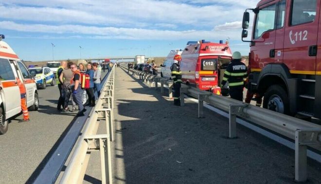 Accident grav pe autostrada A3. Două persoane sunt inconștiente - 112-1666530362.jpg