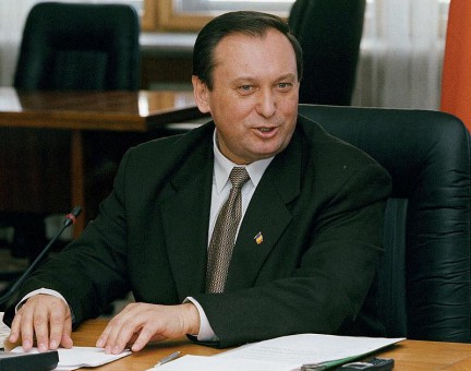 Vicepreședintele comisiei SRI, ridicat de DNA. Ion Stan, acuzat de trafic de influență - 1139371778391-1353597741.jpg