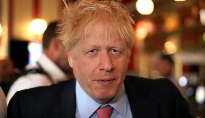 Premierul Boris Johnson promite să reducă nivelul imigrației dacă va câștiga alegerile - 1154862097jpg0-1575797461.jpg