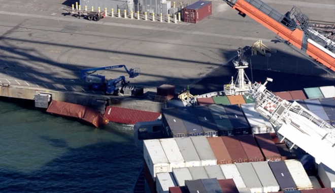 11 containere de pe o navă au căzut în mare - 11containeredepeonavaaucazutinma-1506247725.jpg
