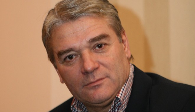 Senatorul Nicolae Moga donează televizoare deținuților de la Poarta Albă - 11noiembriemogajefuit1321010862-1340874548.jpg