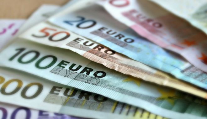 DOAR ÎN GERMANIA… Rucsac cu 16.000 de euro, returnat proprietarului - 12-1577369645.jpg