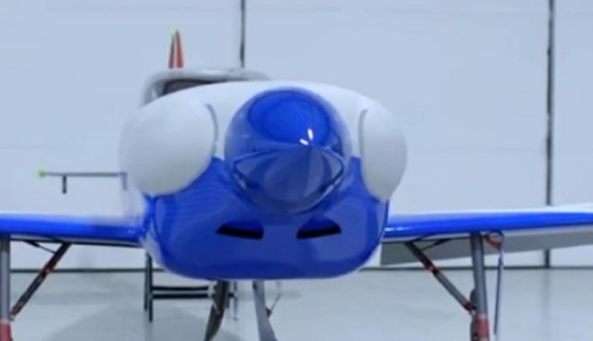 Rolls Royce a realizat un avion 100% electric - 12-1577386828.jpg