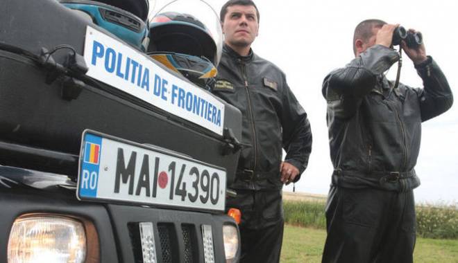 60 DE IMIGRANȚI, PRINȘI ÎN TIMP CE INTRAU ILEGAL ÎN ROMÂNIA! 