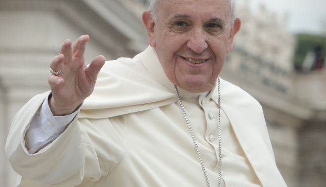 Biserica Catolică acordă credincioșilor afectați de coronavirus indulgență deplină - 1200pxcanonization2014thecanoniz-1584721596.jpg