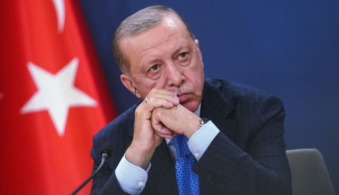 Erdogan salută retragerea rușilor din Herson: 