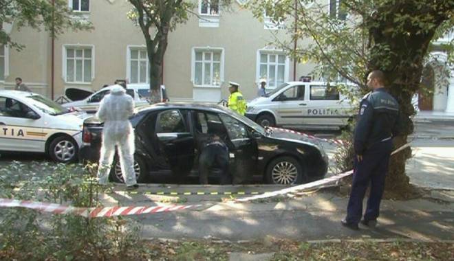 Descoperire șocantă a polițiștilor din Constanța. Șofer mort la volan, pe strada Traian - 12045782962577320476593396868936-1444209124.jpg