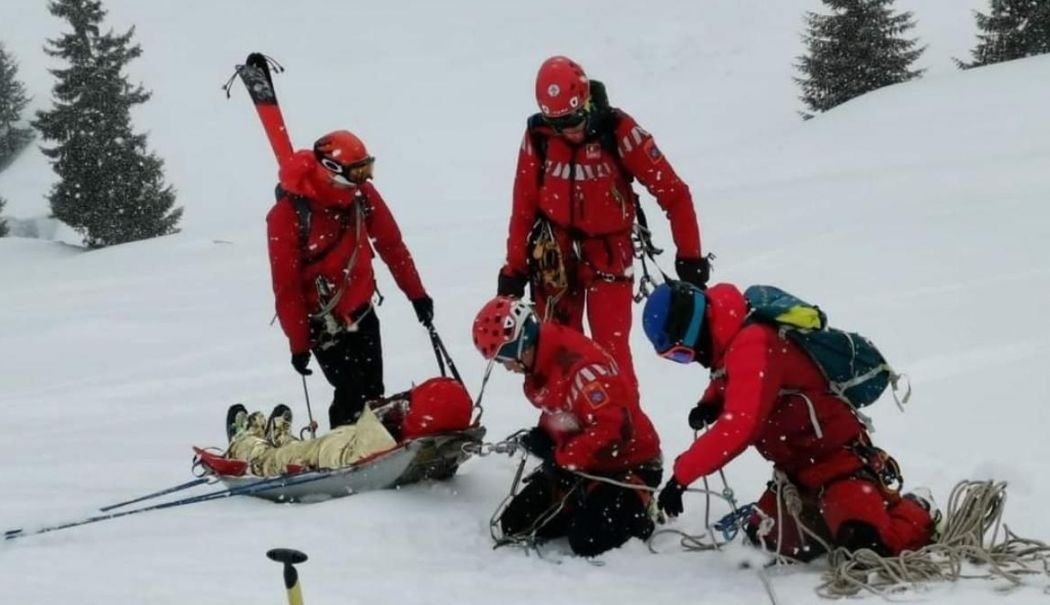 Record de oameni salvaţi de pe munte, în acest weekend - 120oamenisalvatimunteultimele24o-1737881550.jpg