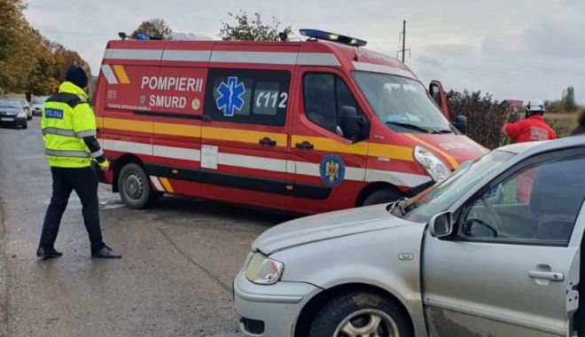 Un pieton a fost lovit în Satul de Vacanță - 12354535426224151079834495971233-1682080849.jpg