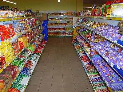 Aruncăm tone de alimente - 1251182388-1318364372.jpg