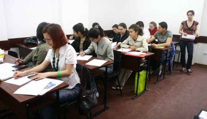 Cursuri intensive de limba română pentru studenții străini - 12ase3vs033b39b2b6-1346445314.jpg