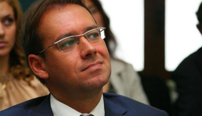 Dosarul Poșta Română: Zsolt Nagy și Tudor Chiuariu condamnări cu suspendare - 12chiuariu10dd85fba3-1390581382.jpg
