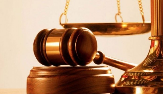 Curtea Constituțională a decis: torționarii vor răspunde pentru crimele comise - 12decembriecrimetortionari-1386853525.jpg